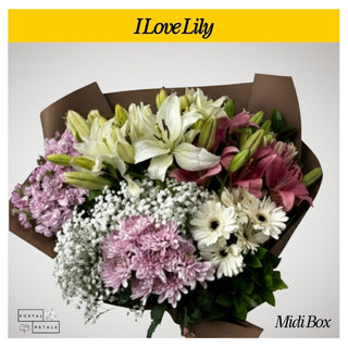 Gift the Midi Bloom Box Subscription – A Floral Experience